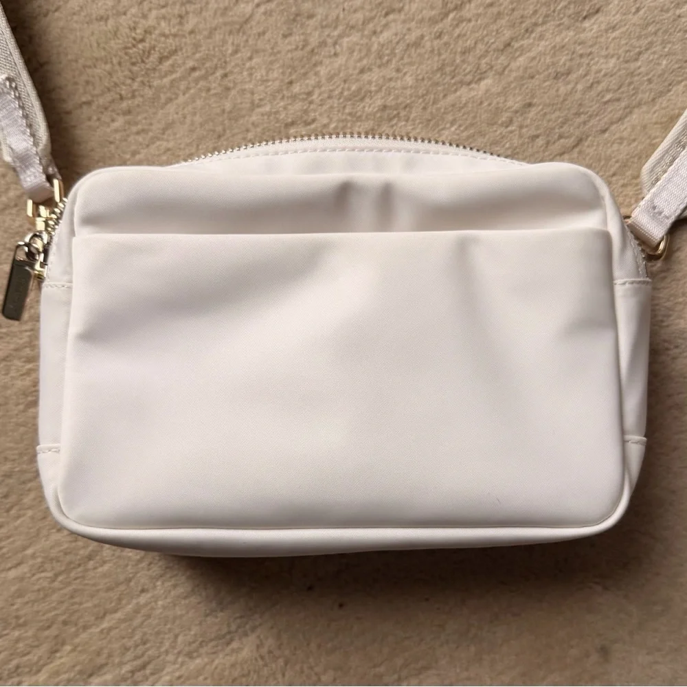 lululemon athletica Cream White Crossbody Bag with Patterned Strap - Picture 2 of 6